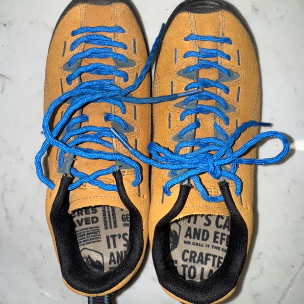 킨 재스퍼 카멜 색상