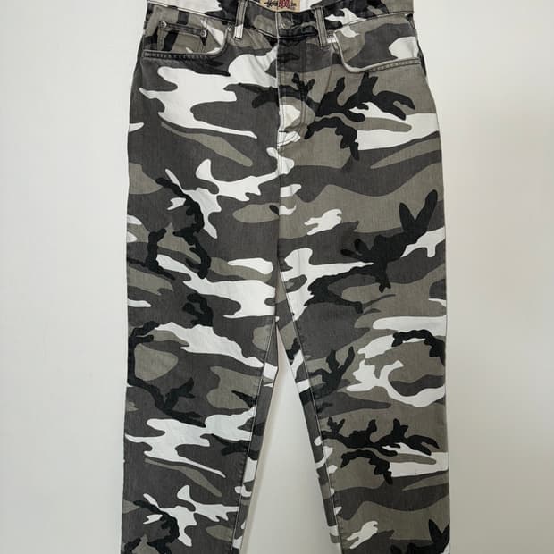 스투시 빅올 카모 데님팬츠