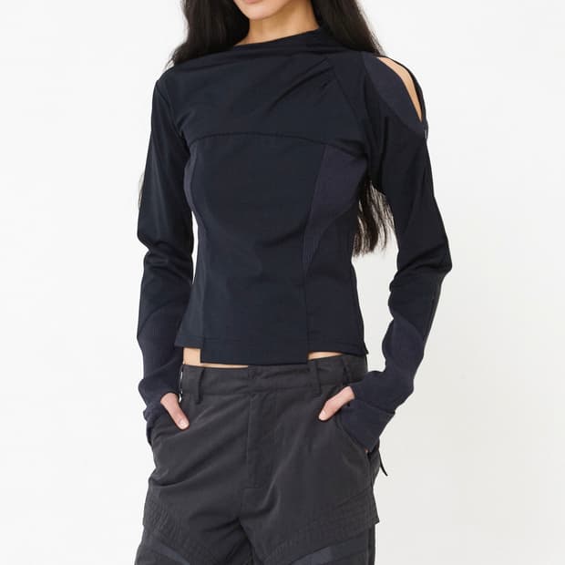 웻태그 FRONT TUCK RIB PANEL TOP CHARCOAL