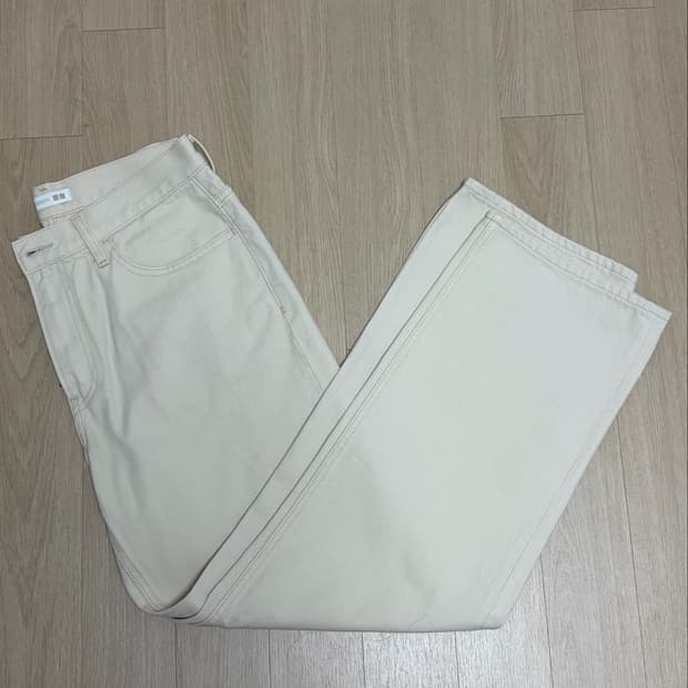 유니클로JWA스트레이트 진 32 (30natural)