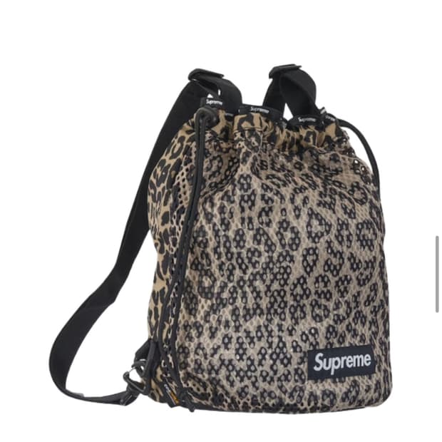 슈프림 레오파드 매쉬백팩 23ss