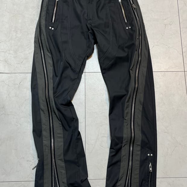 Far from what 파아카이브 스트림 지퍼 팬츠 M