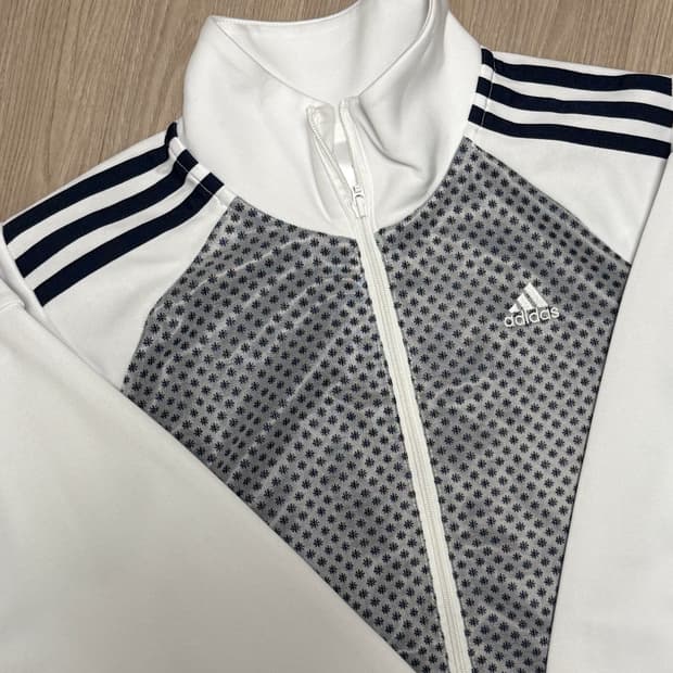 ADIDAS TRACKTOP 아디디스 눈꽃 희긔 져지