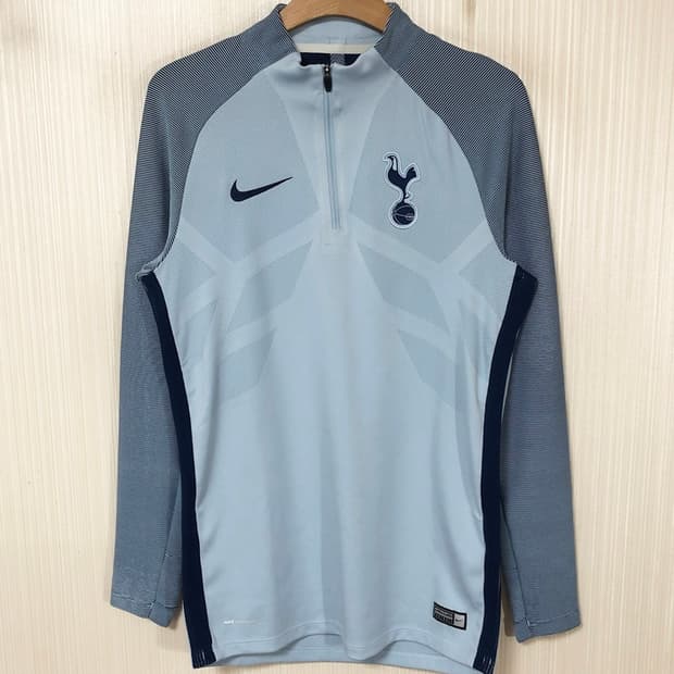 나이키 17-18 토트넘훗스퍼 에어로스위프트 드릴탑 S(해외)