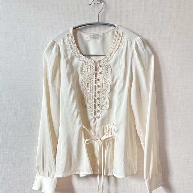 Vintage Pearl Button Blouse