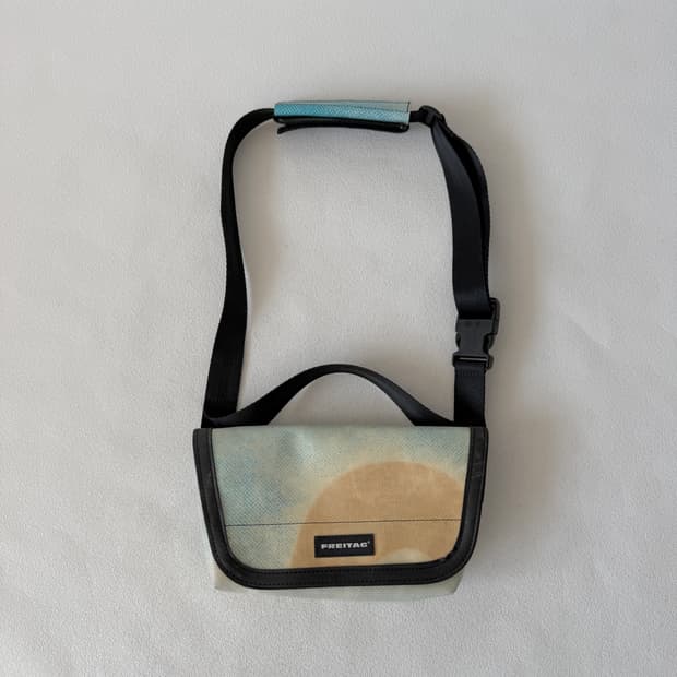 프라이탁(FREITAG) 크로스백