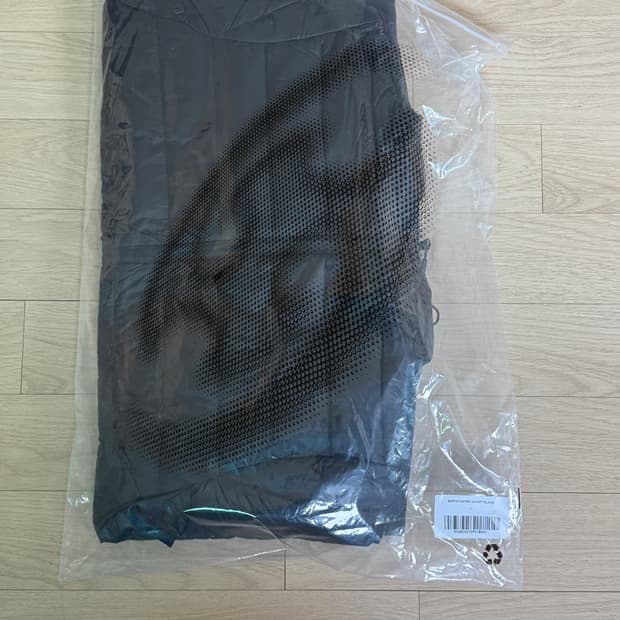 [1] 산산기어 서픽스 푸퍼 자켓 블랙