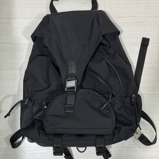 아더에러 Badin 백팩 블랙