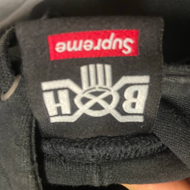 슈프림x바운티 헌터후드 스웨트셔츠 블랙