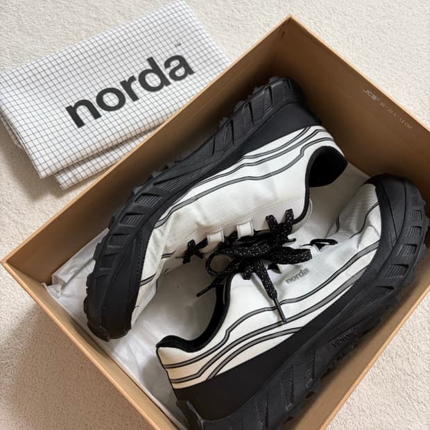 [280] 노다(NORDA) 신더 002 트레킹화 (알파인 화이트)