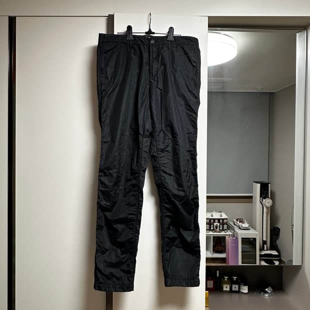 스톤아일랜드 시어서커 바지 팝니다.