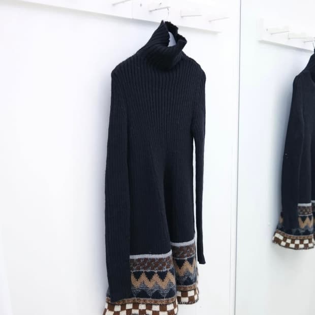 장 폴 고티에 폴라넥 원피스