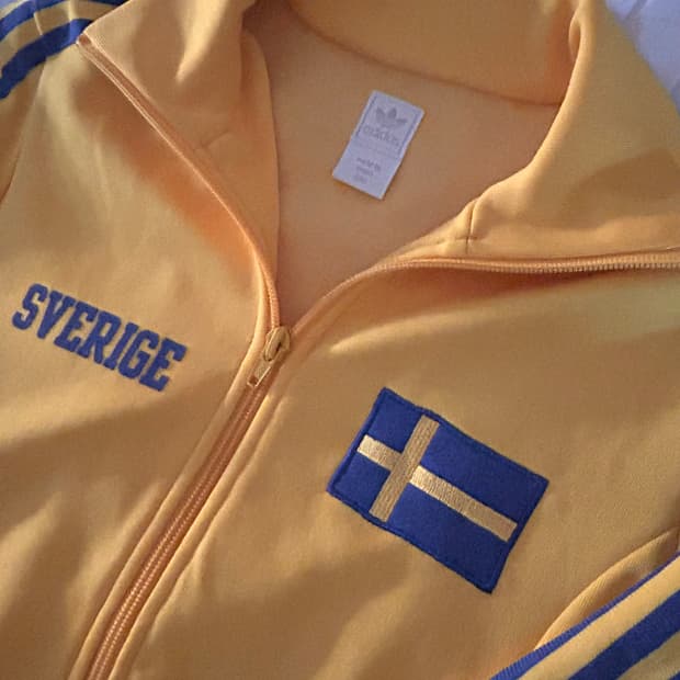 아디다스 스웨덴 국기 져지 트랙탑