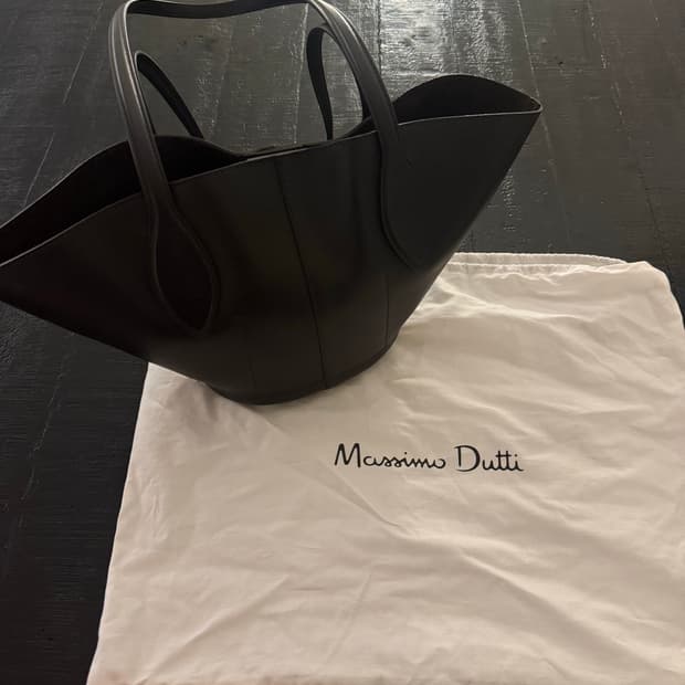 Massimo Dutti 마시모두띠 나파 레더 토트백