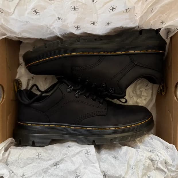 닥터마틴 리더 와이오밍 레더 270