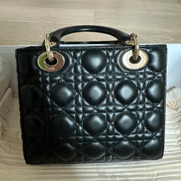 (정품)디올 레이디백 스몰 블랙