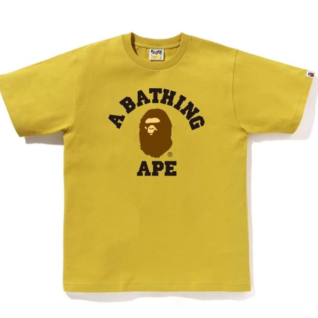 베이프 반팔 M 새상품+쇼핑백(한국 미발매)