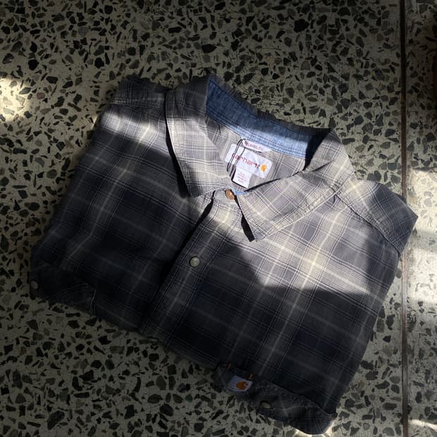 칼하트 셔츠 (Man XL) AA1830