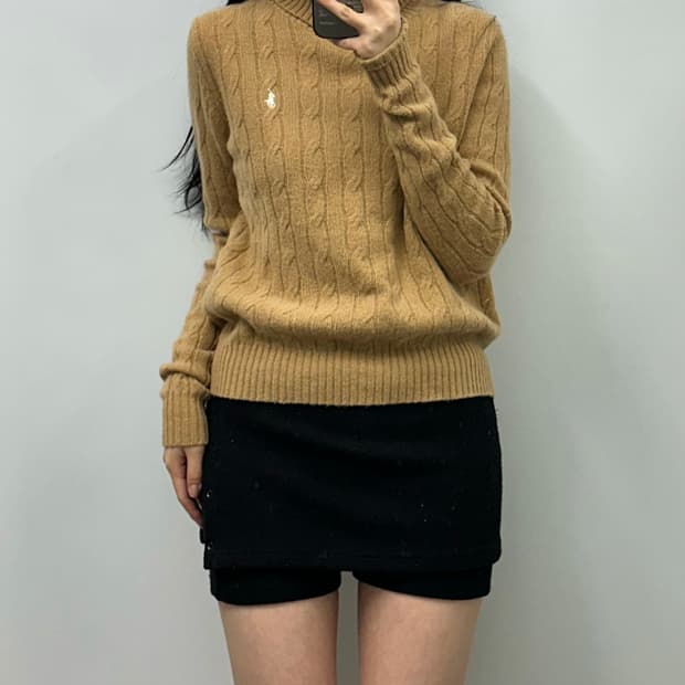 폴로 랄프로렌 신형 베이지 꽈배기 목폴라 니트