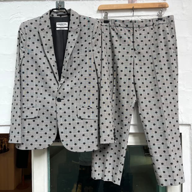Essentiel Antwerp 도트 블레이저 정장셋업