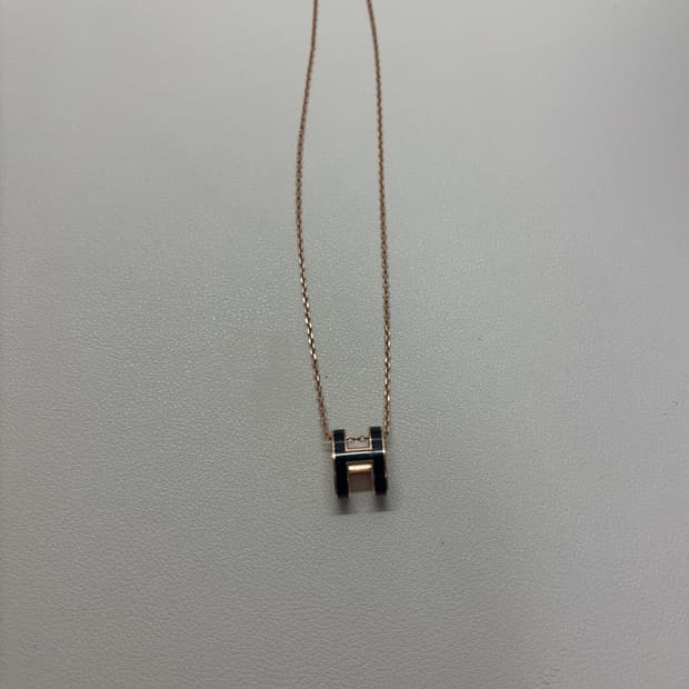 에르메스 팝아슈 목걸이 블랙 로즈골드