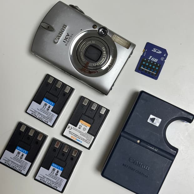 캐논 익서스750 ixus750 ixy700 디카 (인물 작례 포함)