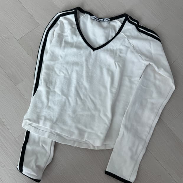 말랑 두툼 긴팔 티셔츠