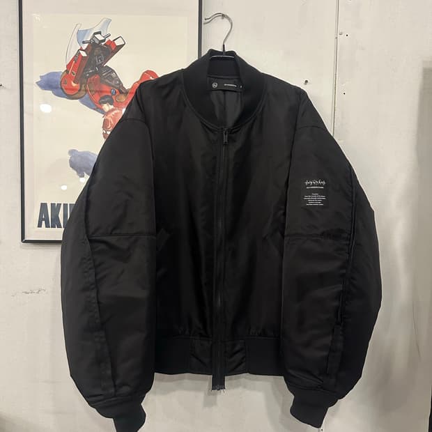 XL)GU x 언더커버 MA-1