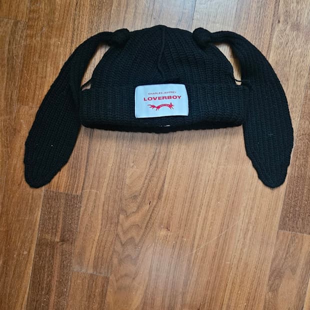 러버보이 Charles Jeffrey Loverboy 비니