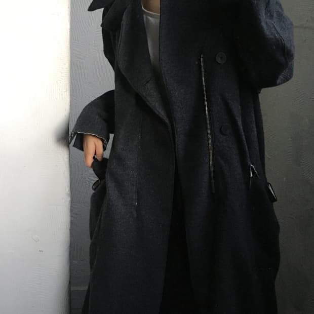 TRANSIT 트랜짓 딥차콜 컬러 집업 롱 코트