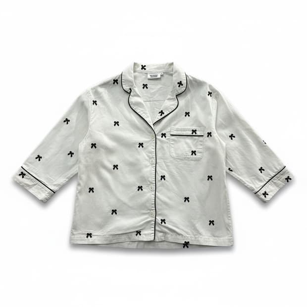 슬리피존스 리본 패턴 여성 파자마 상의 M