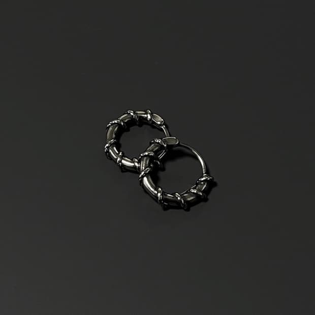 엔틱 장미,탱글 피어싱