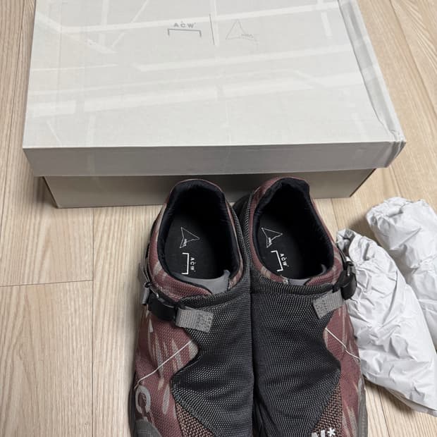 로아 어콜드월 미나르 42