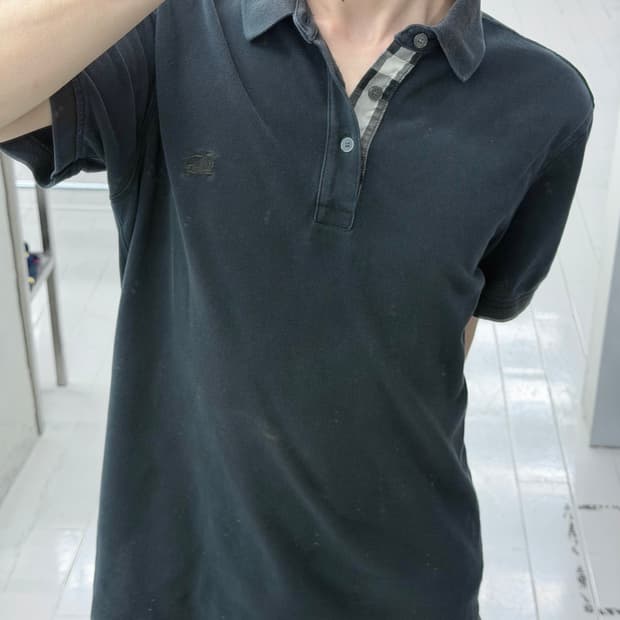 버버리 반팔 카라 티셔츠 블랙
