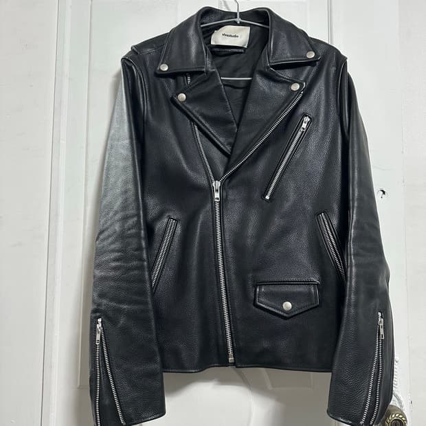 비바스튜디오 라이더자켓