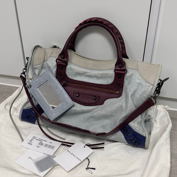 한정판 정품 발렌시아가 모터 시티백 미듐