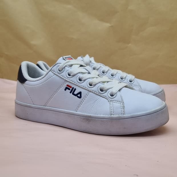 휠라 코트 디럭스 스니커즈 220