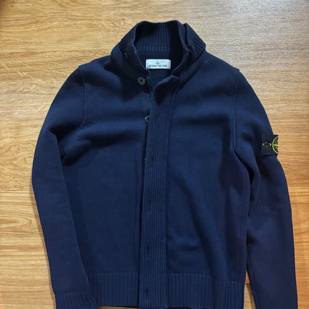스톤아일랜드 니트 집업 가디건