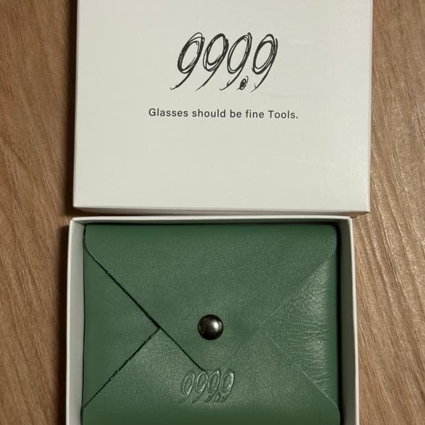 999.9 포나인즈 가죽 미니 파우치 새상품