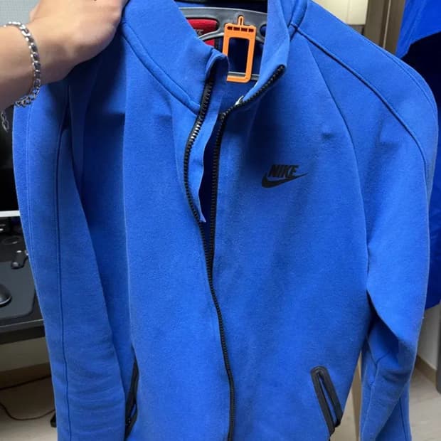 나이키 한정판 파란색 m사이즈