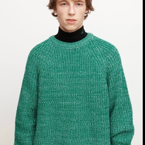 애프터프레이 솔라 인타르시아 포레스트 니트 L 사이즈 판매합니다