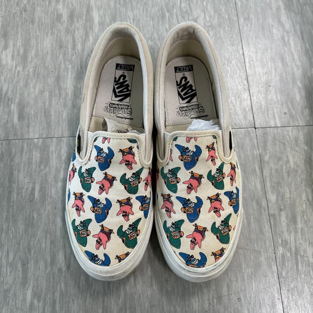 반스 볼트라인 스펀지밥 콜라보 9.5사이즈