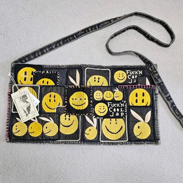 캐피탈 패치워크 스마일리 데님 앞치마