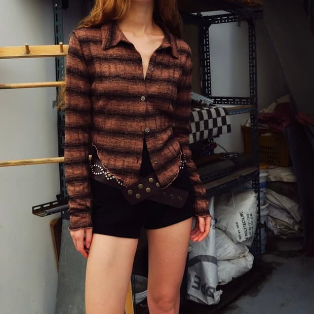 폴리수엠 그런지 스트라이프 셔츠