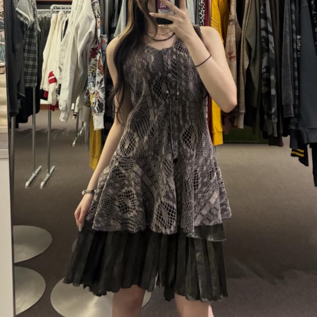 Dark Lace Whisper 🪶🕸️