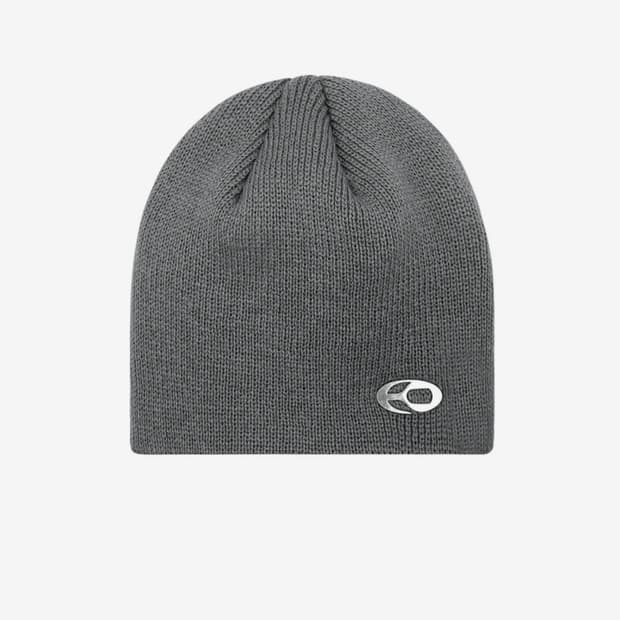 오와이 비니(그레이) METAL LOGO BEANIE-GREY