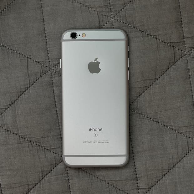 아이폰 6s 실버 64GB 배터리 효율 100%