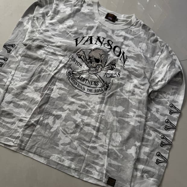 CAMO LS TEE 스컬 카모 LS 티셔츠