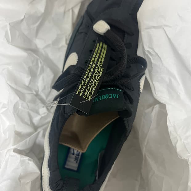 나이키 자크뮈스 문슈즈 네이비 판매합니다