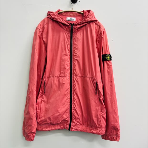 Stone Island 스톤아일랜드 크링클랩스 가먼트다잉 바람막이